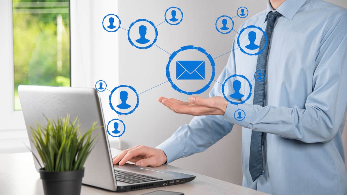 email-and-user-icon-sign-symbol-marketing-or-newsletter-concept-diagram-sending-email-bulk-mail-email-and-sms-marketing-concept-scheme-of-direct-sales-in-business-list-of-clients-for-mailing-1